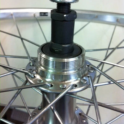 Brandless Roue Arrière De Vélo 650B à écrous – Image 3